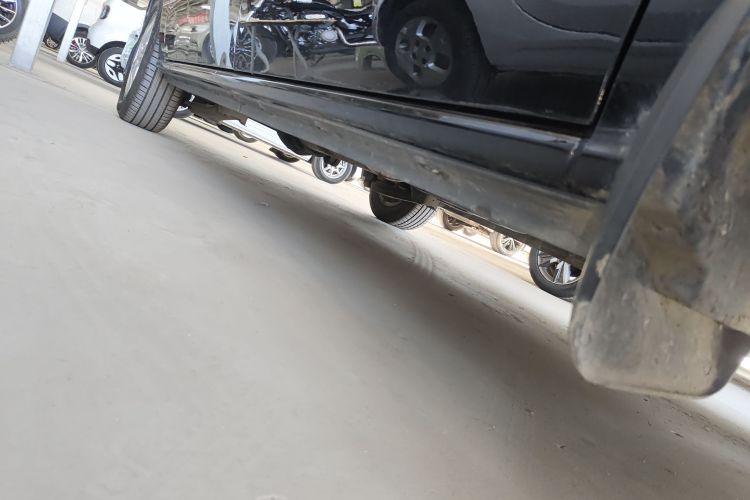 东风风行 风行M7 2021款 1.8T 手动豪华型局部细节9001