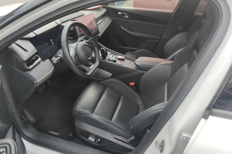 领克03 2023款 2.0TD DCT劲Pro中控内饰19