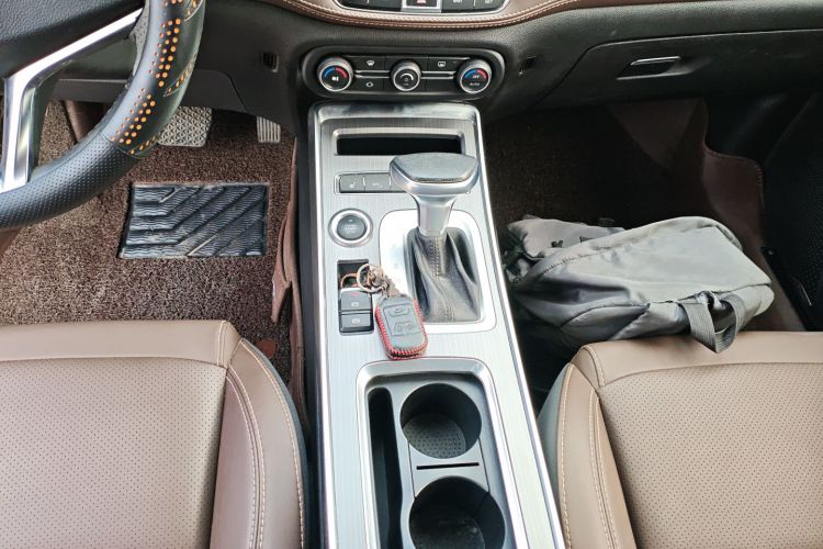 奇瑞 瑞虎7 2018款 1.5T 自动精英领先版 国V中控内饰18