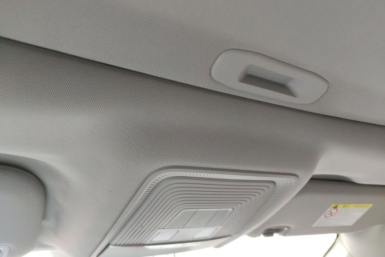 比亚迪 秦Pro 2020款 超越版 1.5TI 自动旗舰型局部细节22