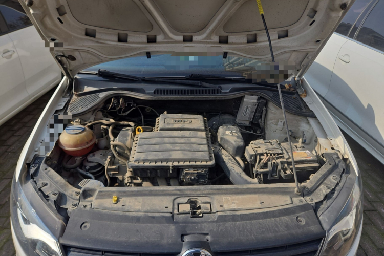 大众 Polo 2014款 1.4L 手动风尚版局部细节24