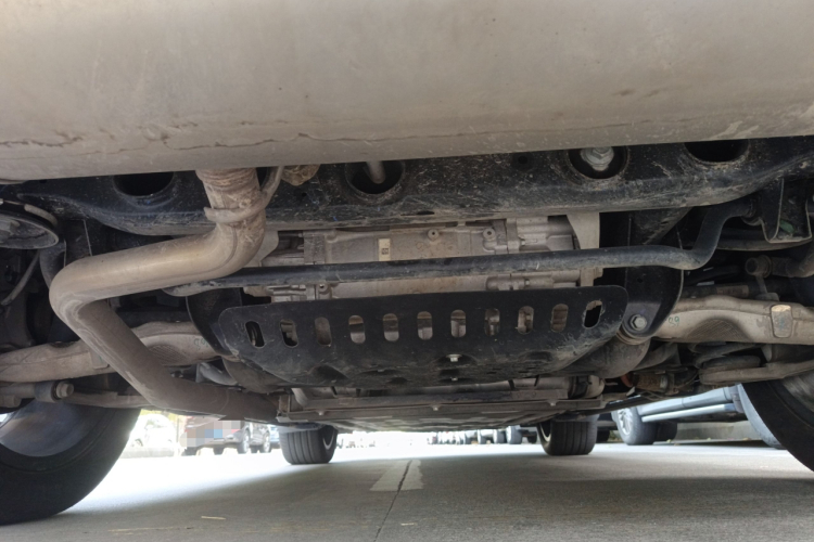 鸿蒙智行 问界M7 2024款 1.5T 后驱Plus版 5座局部细节9009