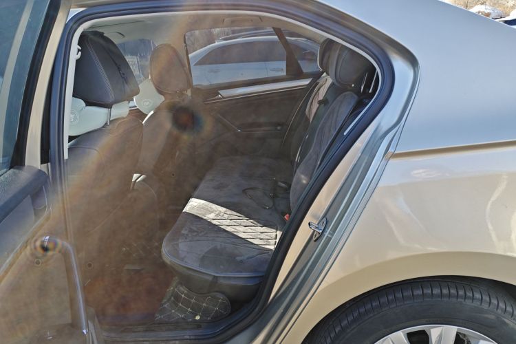 大众 宝来 2016款 1.6L 自动舒适型中控内饰21