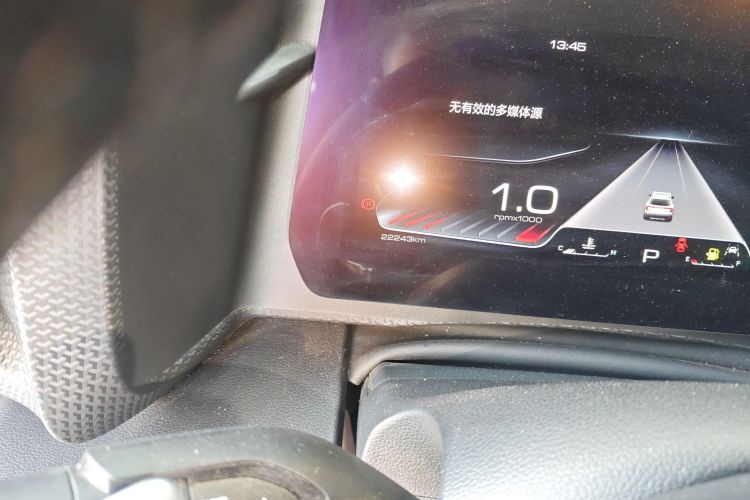 哈弗大狗 2024款 1.5T DCT边牧版中控内饰15