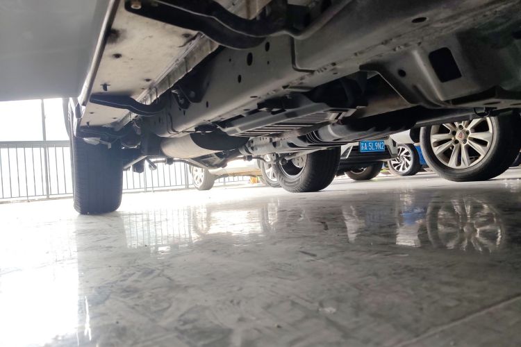 长城 炮 2020款 2.0T自动柴油两驱舒适版GW4D20M局部细节9001