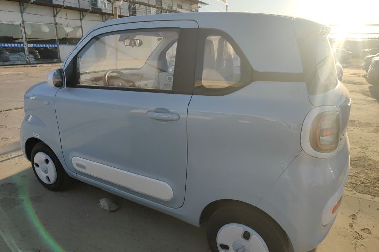 奔腾小马 2026款 222km 萌趣马 Plus车身外观4