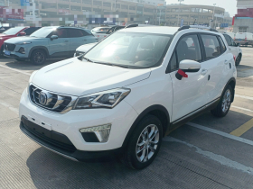 长安CS15 2016款 1.5L 手动时尚版