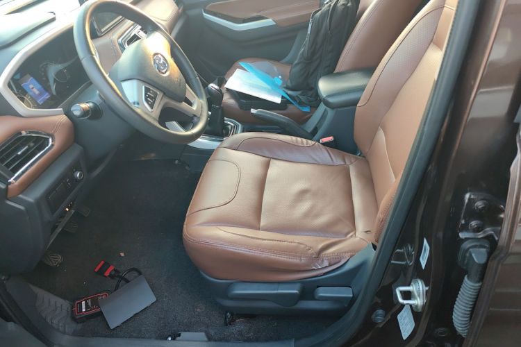 北汽昌河M70 2017款 1.5L 手动航空舱中控内饰19