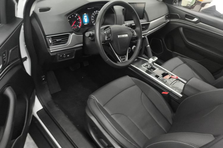 哈弗H6 2021款 运动版 1.5T 自动精英智联型 U型格栅中控内饰20
