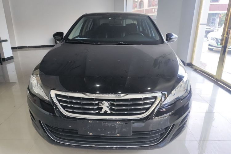 标致408 2015款 1.2T 自动豪华版车身外观6001