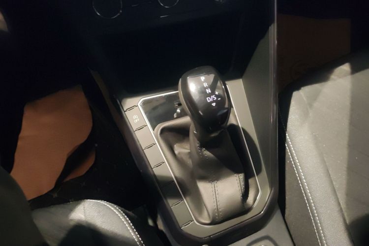 大众 朗逸 2023款 新锐 1.5L 自动新逸版中控内饰18