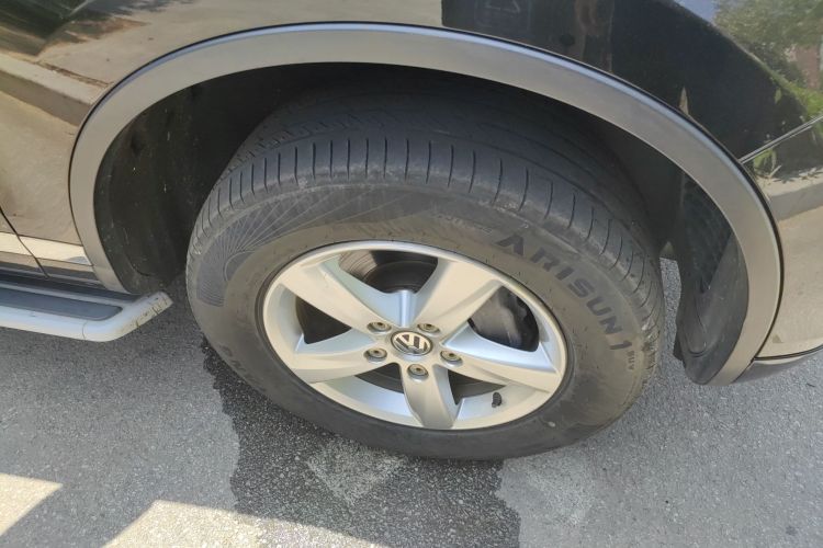 大众 途锐 2011款 3.0TSI 舒适型车身外观6007