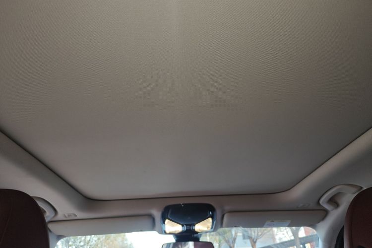 宝马i3 2022款 eDrive 35 L局部细节22