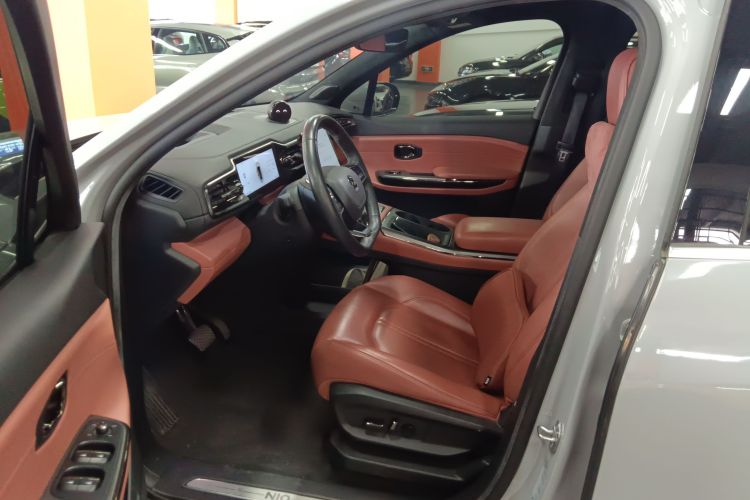 蔚来EC6 2020款 430KM 运动版中控内饰19