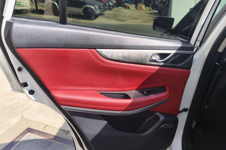 长安CS75 2023款 畅享版 1.5T DCT豪华版中控内饰7008