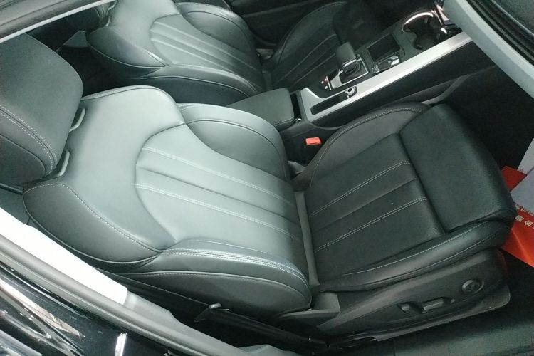 奥迪A4L 2022款 40 TFSI 时尚动感型局部细节41