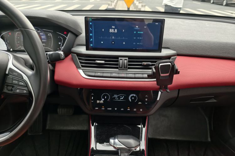 东风风神 奕炫 2021款 230T 自动追影骑士版局部细节18