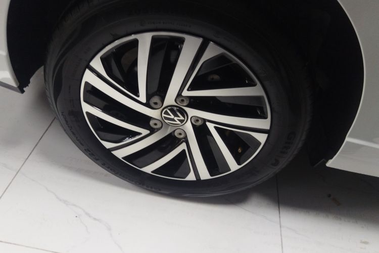 大众 朗逸 2024款 300TSI DSG星空领先版车身外观6008