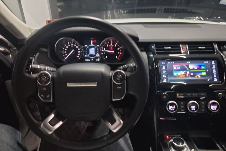 路虎 发现 2017款 3.0 SC V6 S中控内饰12