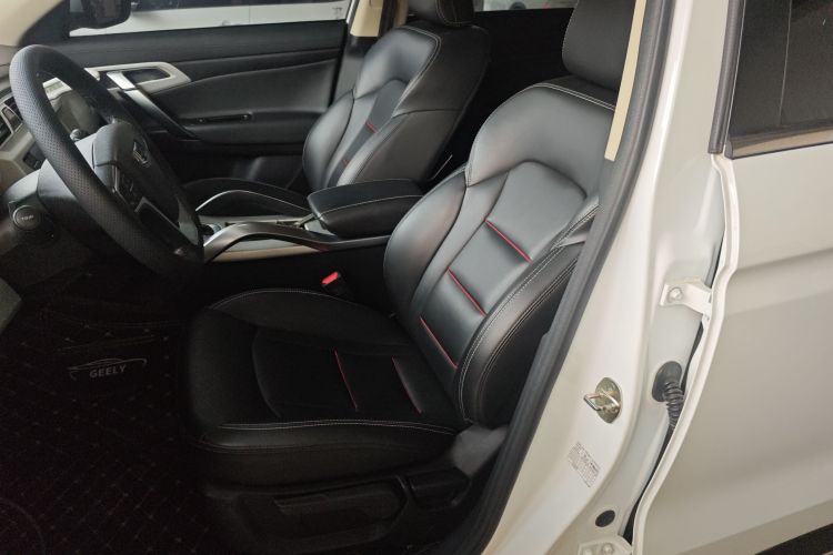 吉利汽车 博越 2018款 1.8TD 自动两驱智雅型中控内饰19