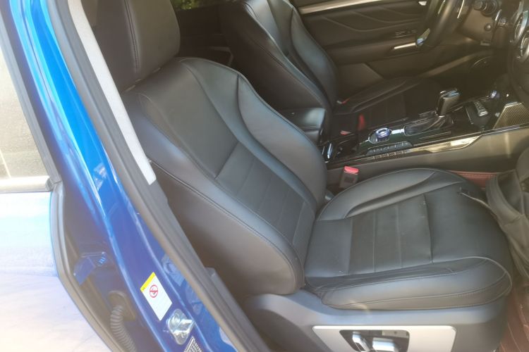 魏牌 VV7 2017款 2.0T 旗舰型局部细节41