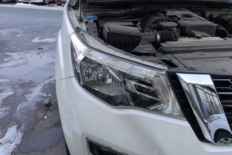 日产 途达 2020款 2.5L XL Upper 4WD 自动四驱豪华版车身外观8