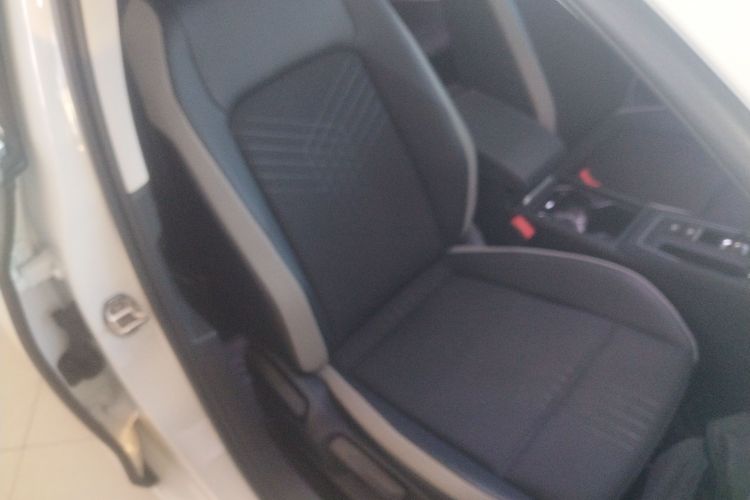 大众 高尔夫 2023款 改款 280TSI DSG Pro局部细节41