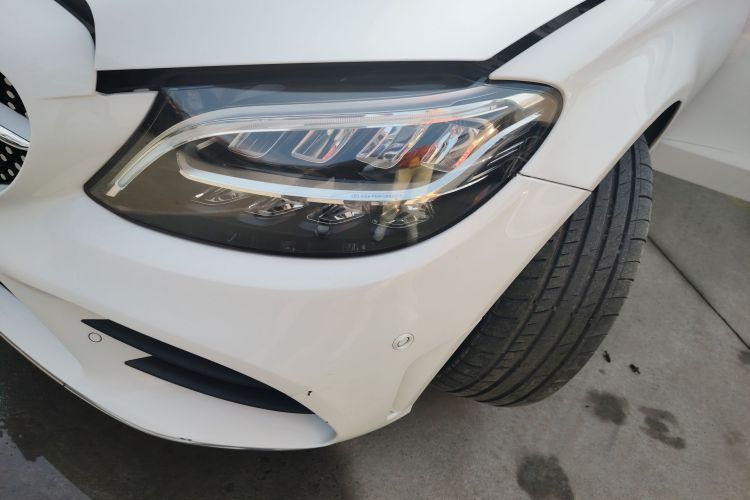 奔驰C级 2019款 C 260 L 运动版局部细节36