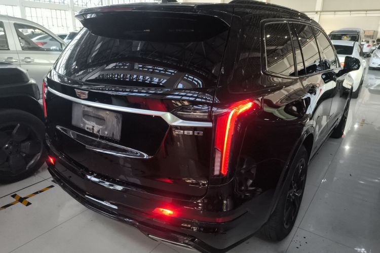 凯迪拉克XT6 2020款 28T 七座豪华运动型至享安全版车身外观7