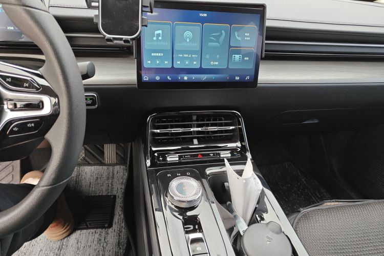 五菱汽车 五菱星光 2023款 70 标准版中控内饰16