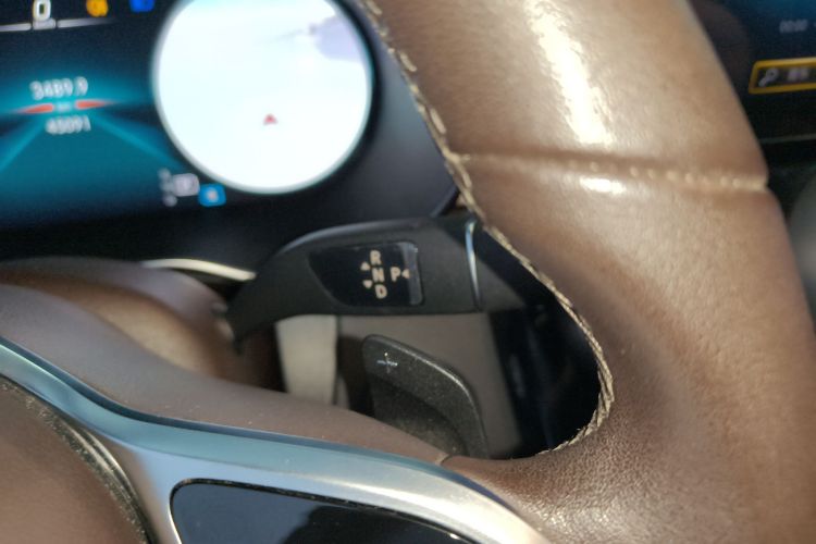 奔驰GLC 2021款 GLC 260 L 4MATIC 动感型中控内饰18