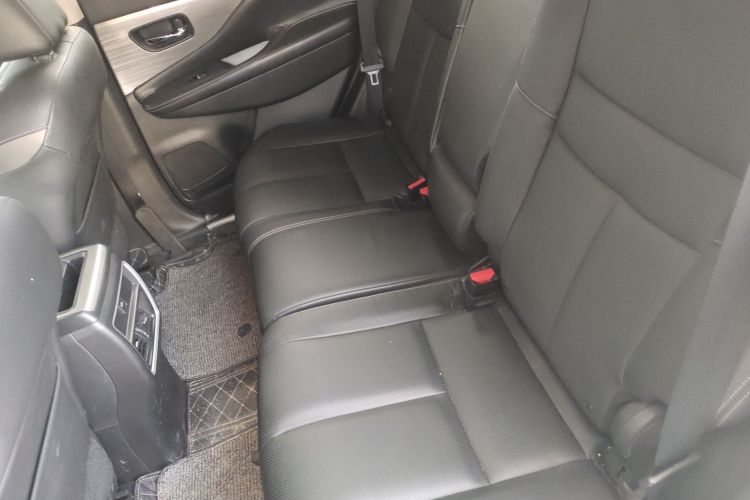 日产 楼兰 2015款 2.5L XL 两驱智尚版中控内饰21