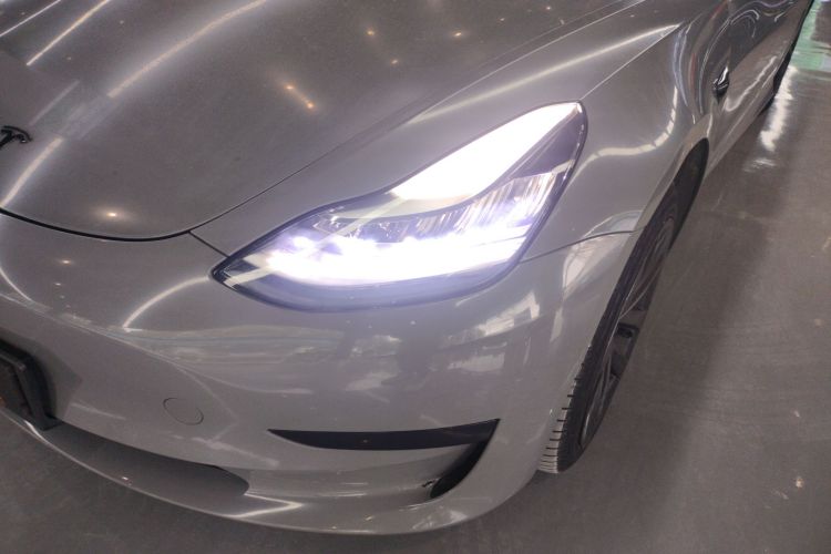 特斯拉 Model 3 2019款 标准续航后驱升级版局部细节36