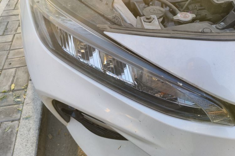 丰田 威兰达 2022款 2.0L CVT两驱豪华PLUS版车身外观8