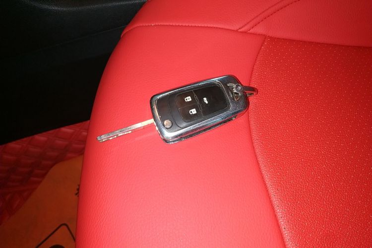 雪佛兰 科鲁泽 2019款 Redline 320T 双离合欢快版 国VI中控内饰7001