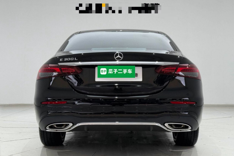 奔驰E级 2023款 改款 E 300 L 运动时尚型车身外观6004