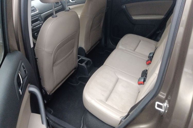 斯柯达 Yeti 2014款 1.4TSI 手动探索版中控内饰21