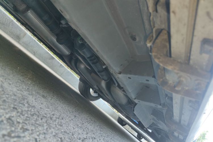 别克 昂科旗 2020款 28T 四驱尊贵型局部细节9004