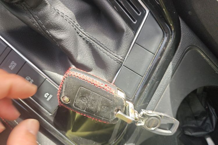 大众 探岳 2019款 330TSI 两驱豪华型 国VI中控内饰7001