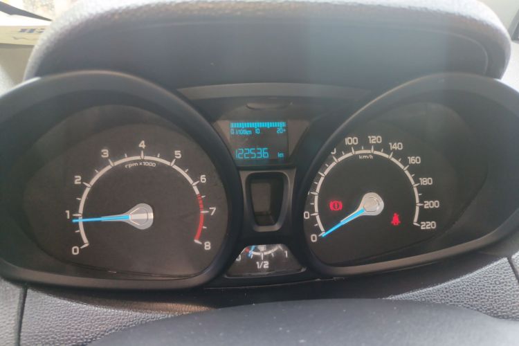 福特 翼搏 2013款 1.5L 手动舒适型局部细节14