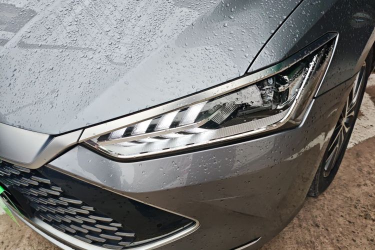 比亚迪 秦PLUS 2023款 冠军版 DM-i 120KM卓越型局部细节36