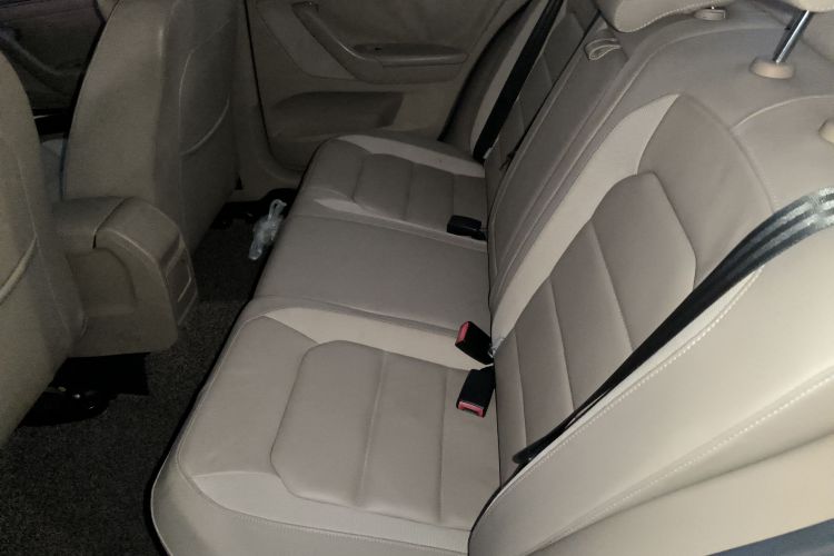 大众 宝来 2014款 1.6L 手动舒适型中控内饰21