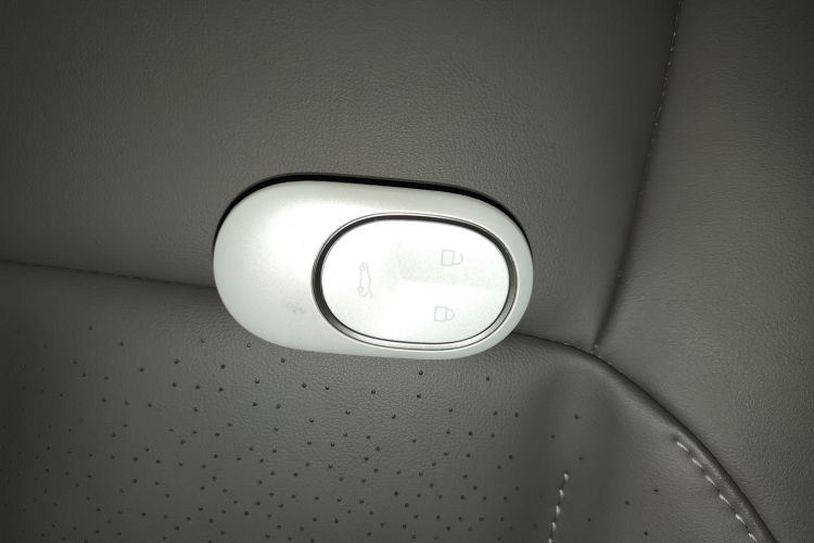 蔚来ES7 2022款 75kWh中控内饰7001