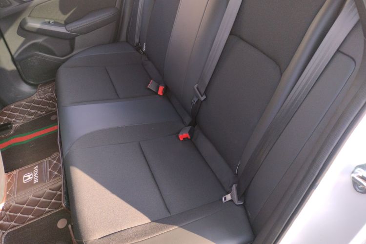 本田 思域 2022款 240TURBO CVT燃动版中控内饰7004