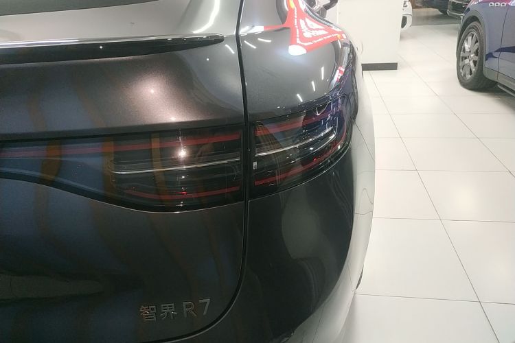 鸿蒙智行 智界R7 2024款 纯电 802km Max车身外观6006