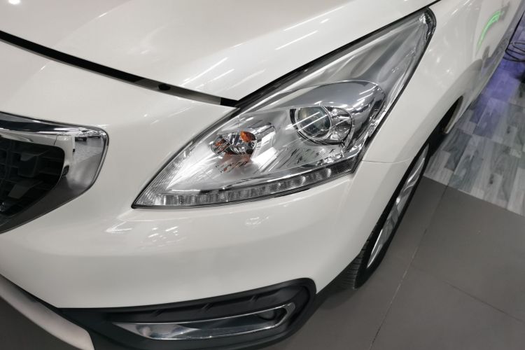 标致3008 2016款 2.0L 自动经典版局部细节36