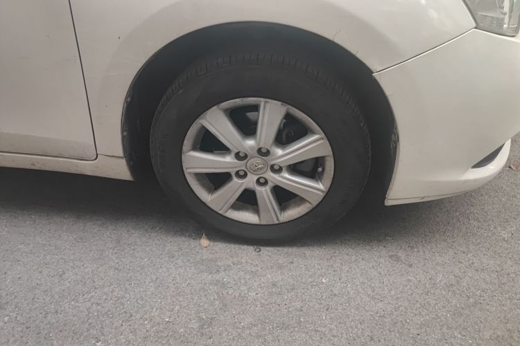 丰田 逸致 2011款 180G CVT舒适版车身外观6007