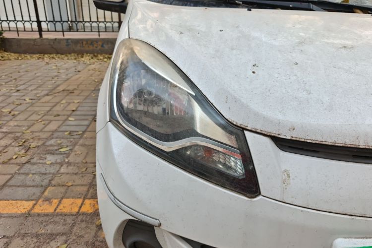 长安 奔奔 2015款 1.4L IMT尊贵型 国V车身外观8