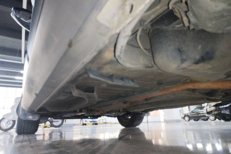 标致2008 2016款 230THP 自动时尚版局部细节9002