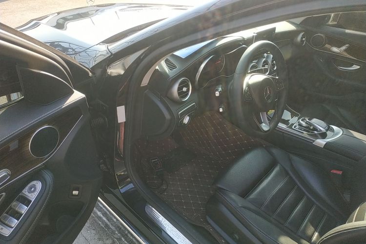 奔驰C级 2018款 C 180 L 时尚型中控内饰7003